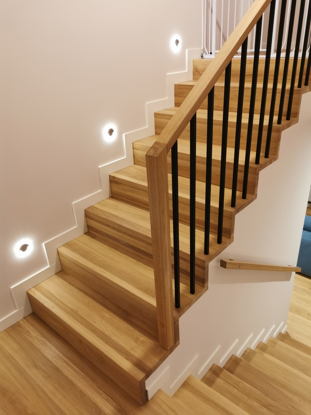 schody dywanowe na beton